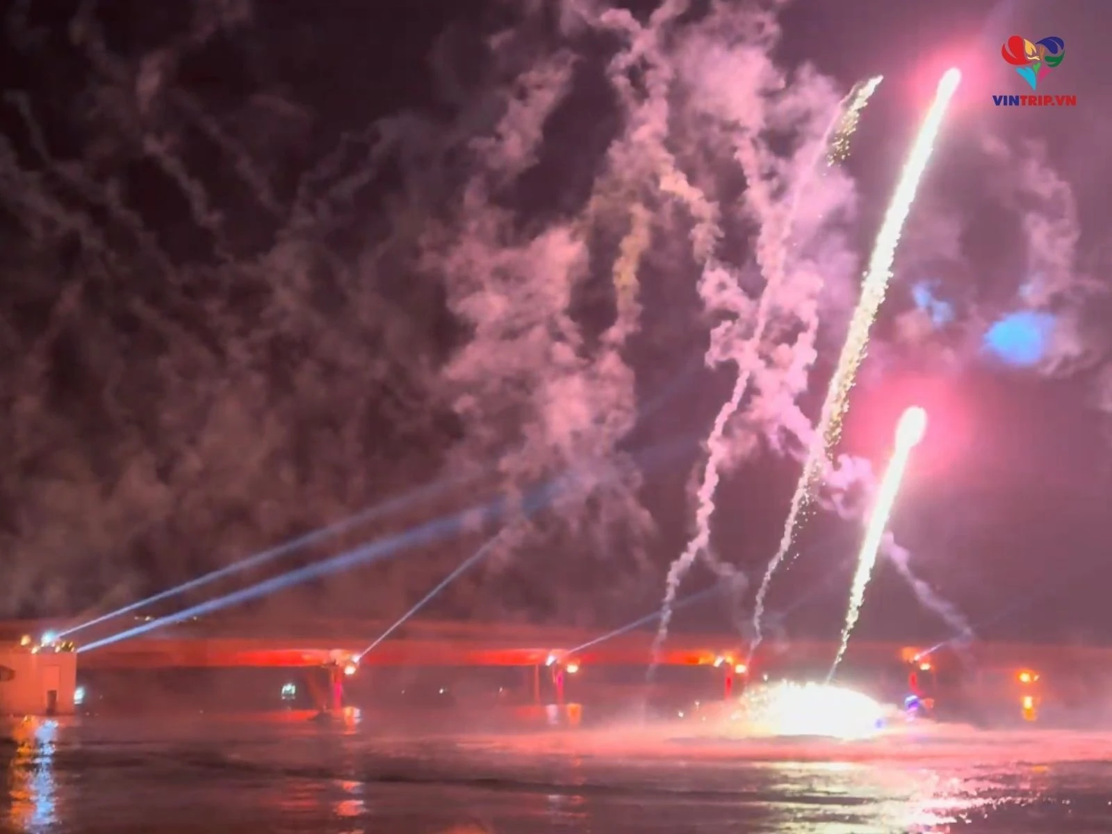 Show Jetski và Flyboard đẳng cấp quốc tế