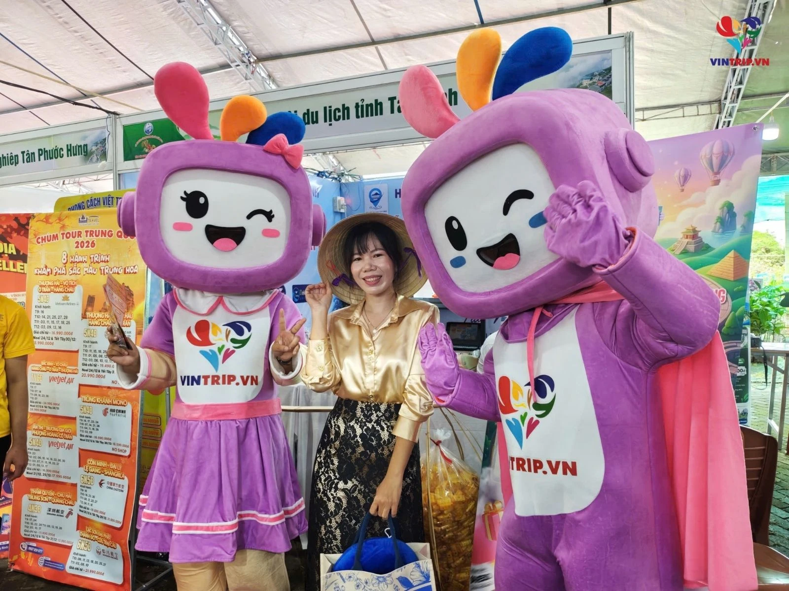 Cùng xem hình ảnh hoạt động của Vintrip tại lễ hội