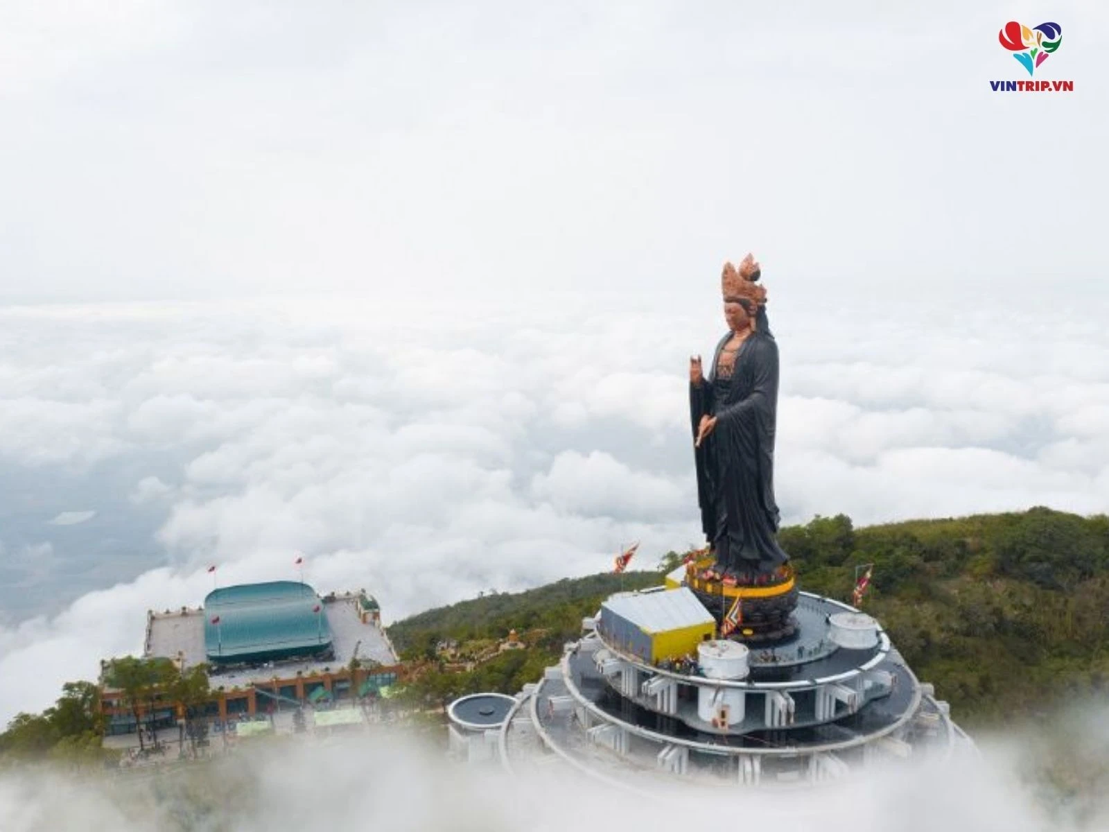 Vì sao nàng Lý Thị Thiên Hương được gọi là Bà Đen?