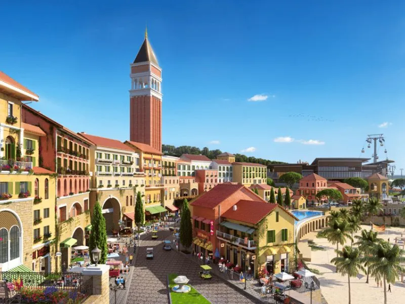 Vì Sao Tháp Đồng Hồ Venice Phú Quốc Thu Hút Du Khách?