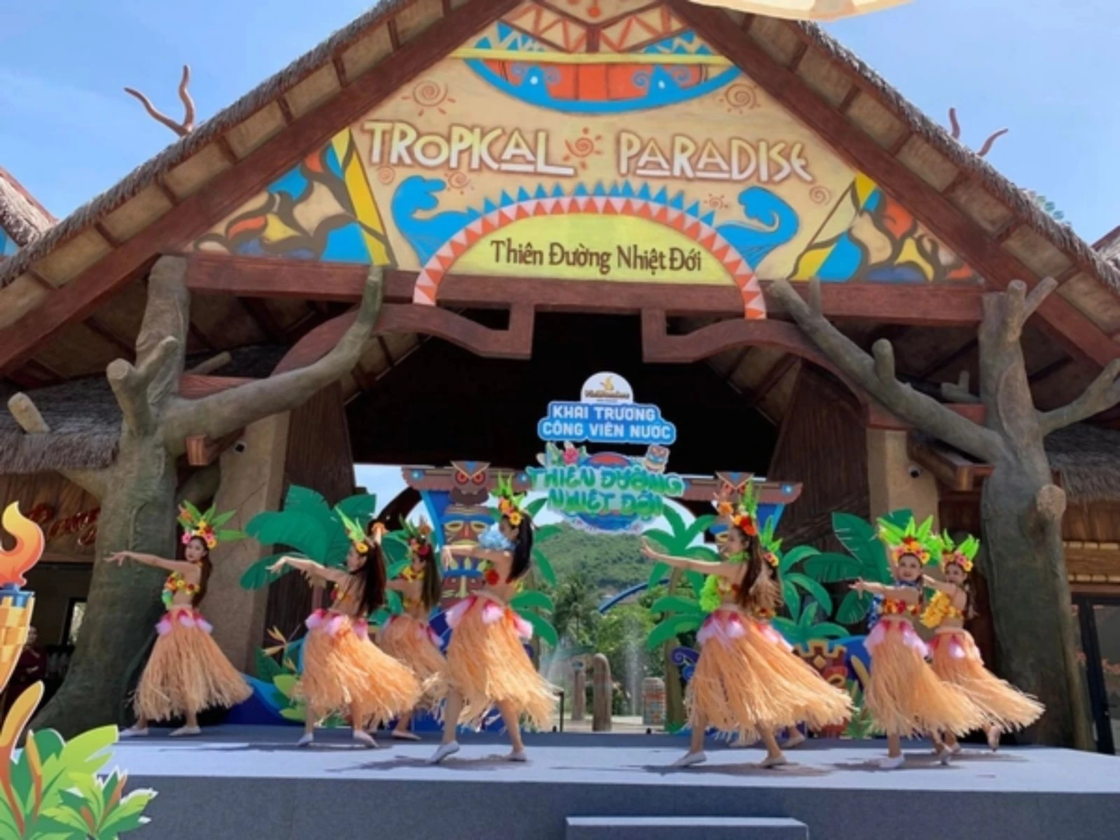 Vũ điệu Hawaii Nha Trang diễn ra lúc nào và ở đâu?