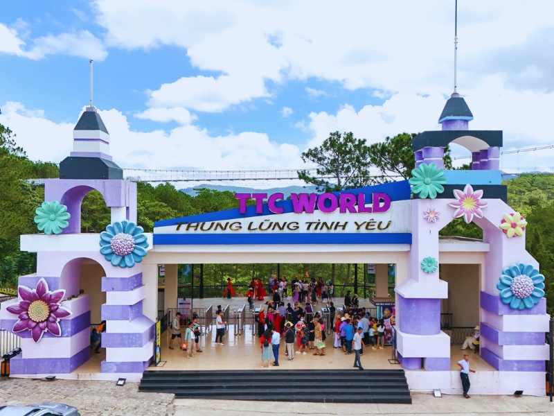 Thung Lũng Tình Yêu Đà Lạt có gì? Cẩm nang khám phá từ A-Z