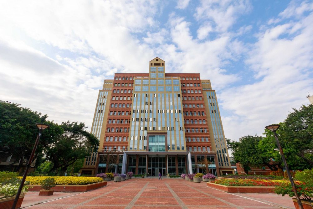 人文社會學院