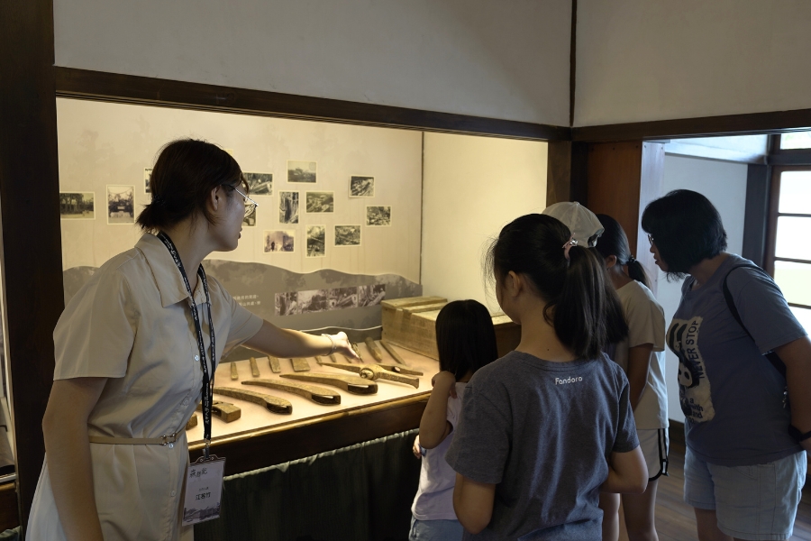 逢甲大學中文系執行林業保育署市定古蹟「宿泊所」假日企畫講座，推出「漢字文化故事」主題集章活動，打造人文與自然交融的古蹟文化旅程。