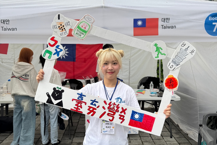 第二學期參與Global Fair.