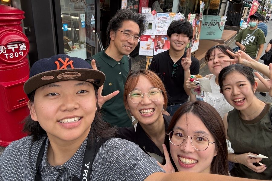 實習期間,和實驗室老師和夥伴們一起出遊。