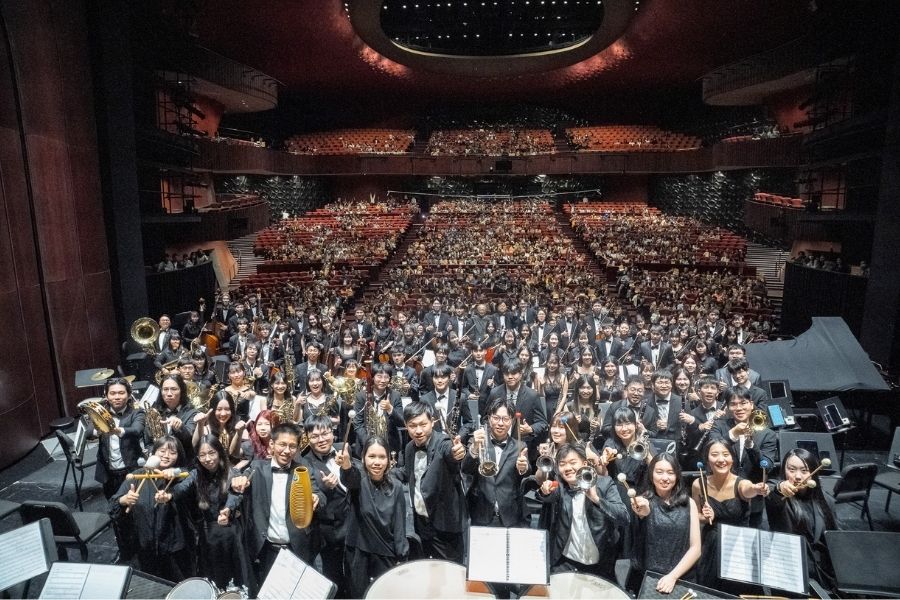 逢甲大學管弦樂團首度登上臺中國家歌劇院大劇院,共吸引 1,372 名觀眾入場聆賞。