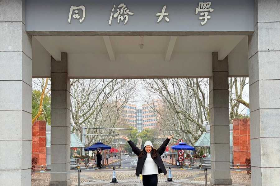 目前大四的我,正在同濟大學交換。