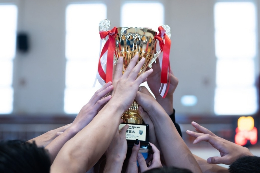 114學年度UBA大專籃球聯賽（一般組）逢甲大學男子籃球隊，勇奪全國第三名。