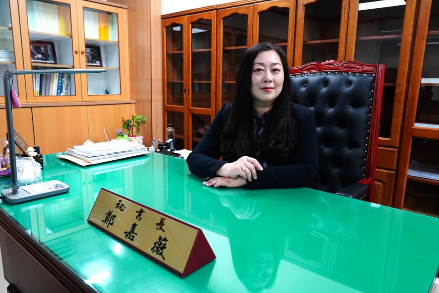 澎湖縣議會 鄭嘉薇秘書長。