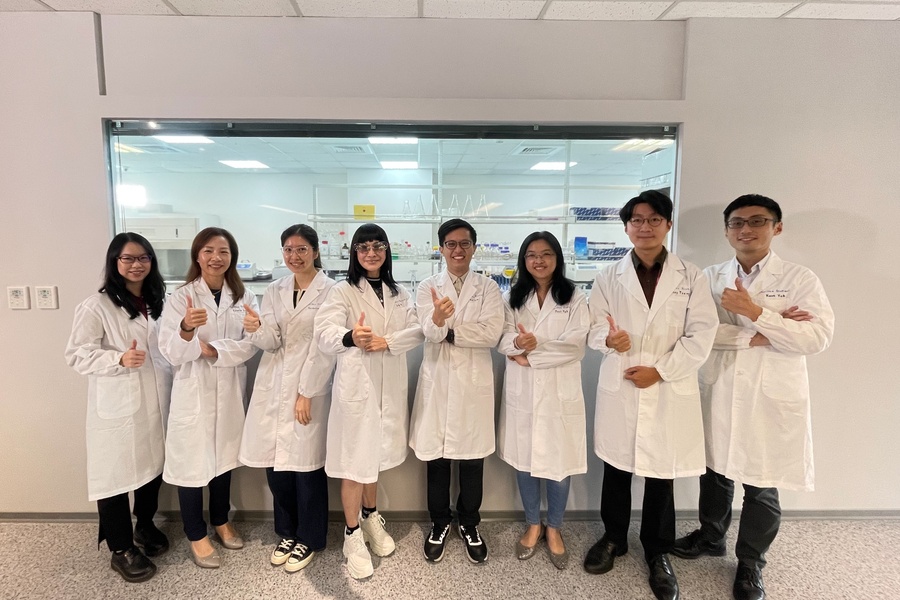 佳揚生技專業團隊。