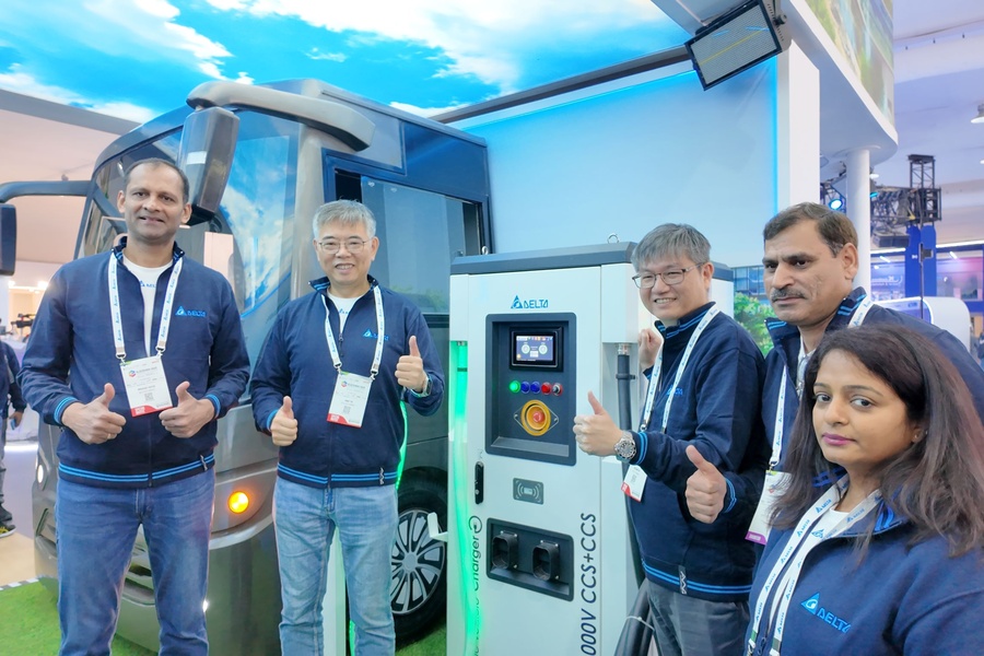 台達在ELECRAMA 2025電子展推出新型協作機器人