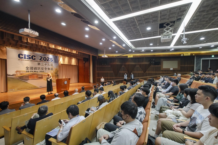 逢甲大學熱門租借場地之一:人言大樓B1積學堂。