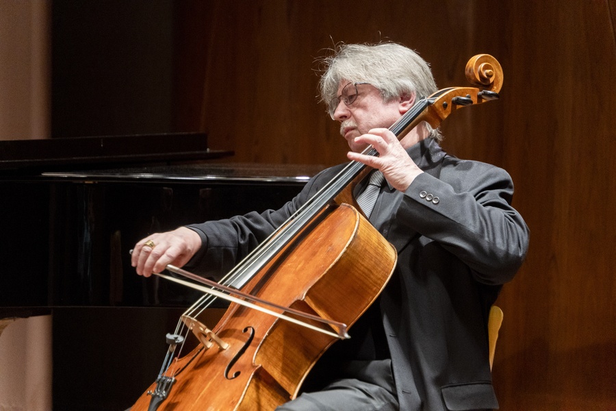 國際音樂會「萊塢之星-2024跨界音樂晚會」，大提琴演奏家Alexander Dardykin亞歷山大．達第金。