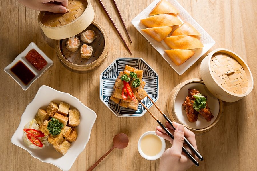 三五好友的經典茶食組合。