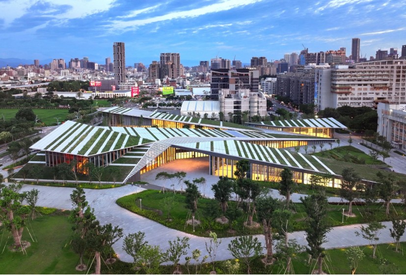 逢甲大學共善樓。(逢甲大學提供)