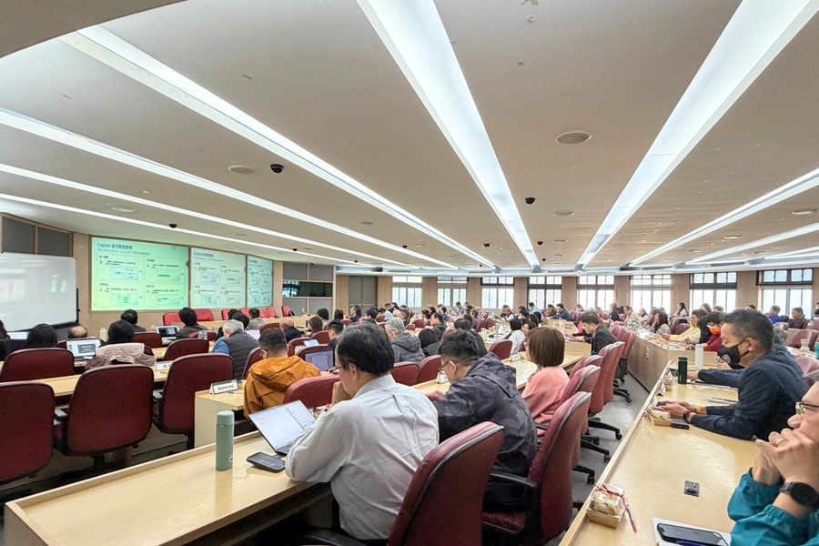 Microsoft Copilot 智能工作創新競賽」,吸引校內行政團隊以實際業務痛點為出發點,運用 Microsoft Copilot 進行工作流程優化與創新。