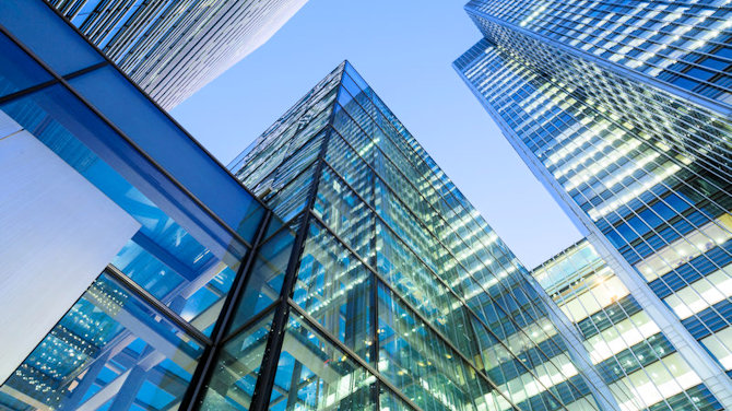 midland window cleaning 670x376 1