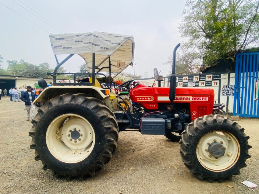 Second hand tractor 16