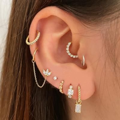 Achieve the Edgy Look with a Custom Ear Piercing Layout