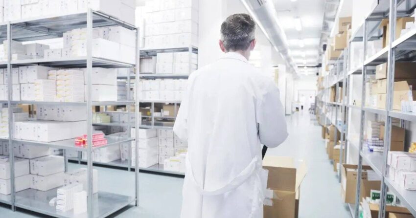 6983680c8ea3f6cb3d5bfc3b 663348bc668c24eaddc83bb2 Managing Medical Supplies