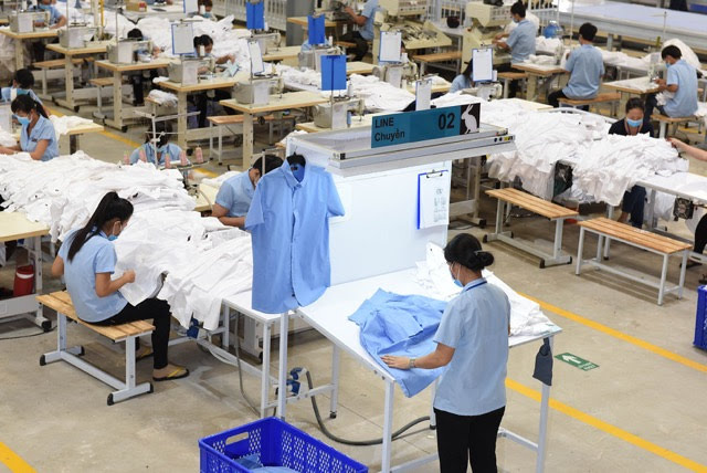 clothing manufacturers central vietnam