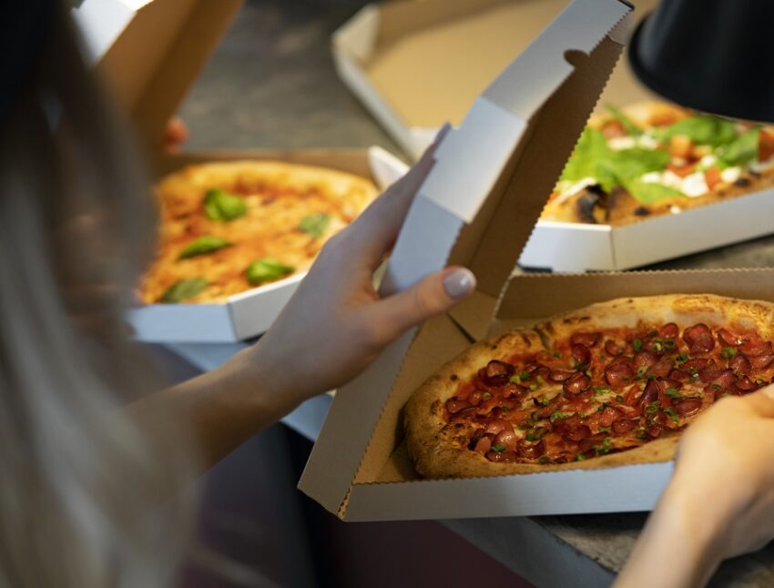 pizza Fast Food Restaurants in Lahore