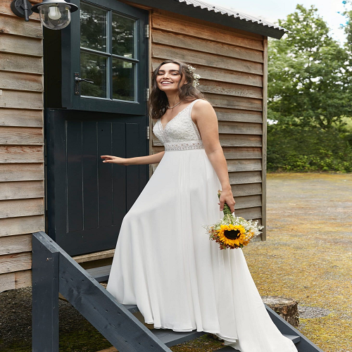 Curvy bridal