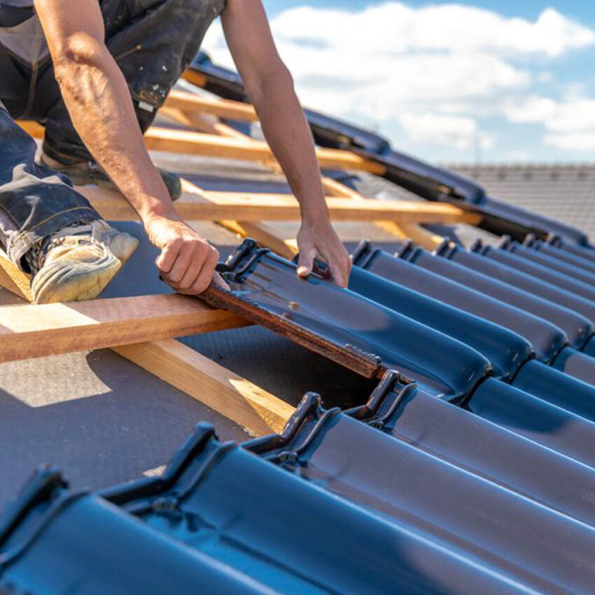 Leaky Roof Repair Specialist 02