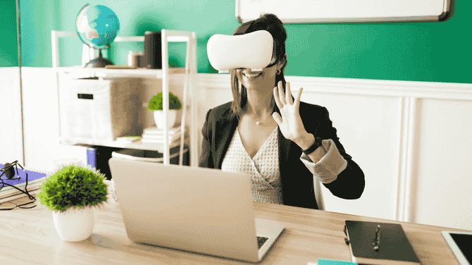 Making Learning More Real with Augmented and Virtual Reality