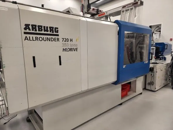 Horizontal Injection Molding Machines