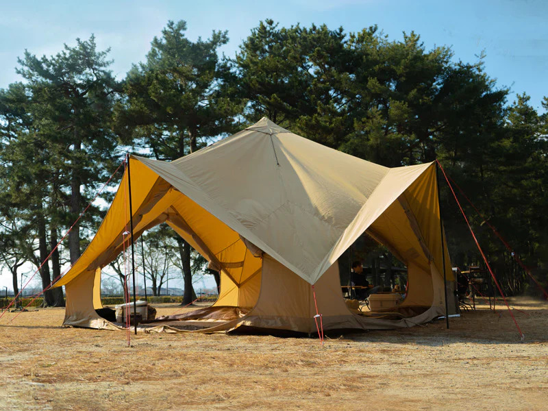 Big Top Tents for Comfortable Gr