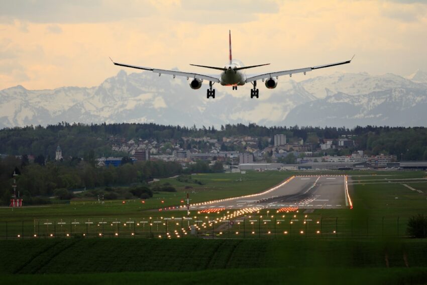 Compare Your Fare for Domestic Flights