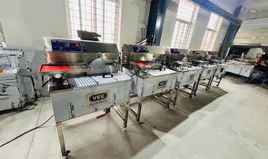 Manual Chocolate Tempering Molding Machine Manufacturers 1