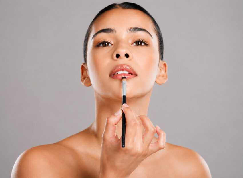 Lip Reduction 900