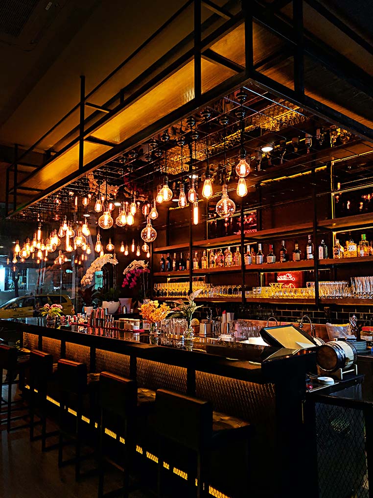Dikson Restro Bar 8