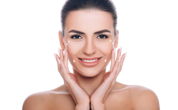 Does Facelift help achieve more defined facial contours