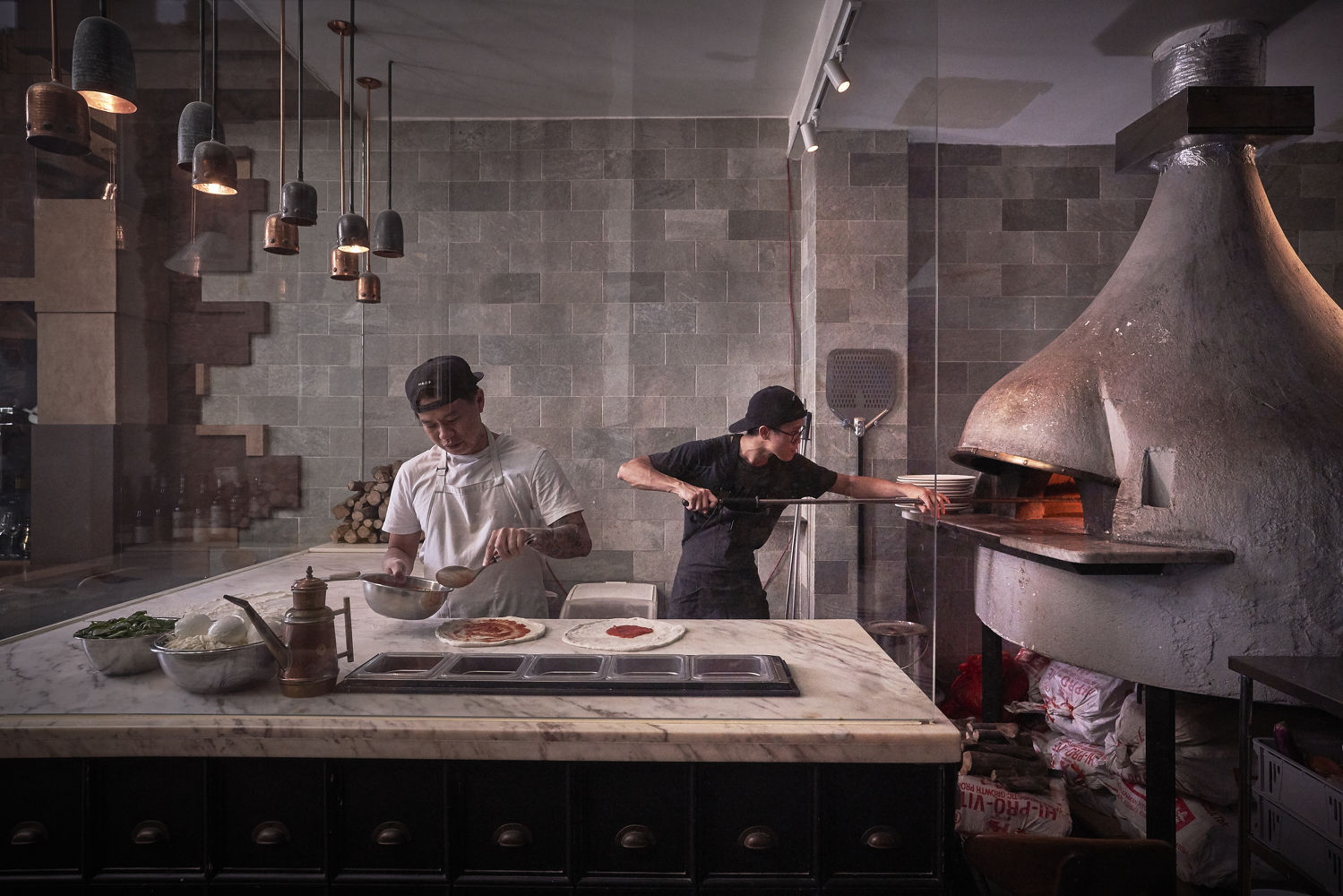 Chef Aun Pizzaiolo - THE EDGE SINGAPORE