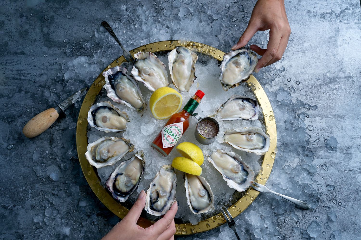 Naked Raw Oysters - THE EDGE SINGAPORE