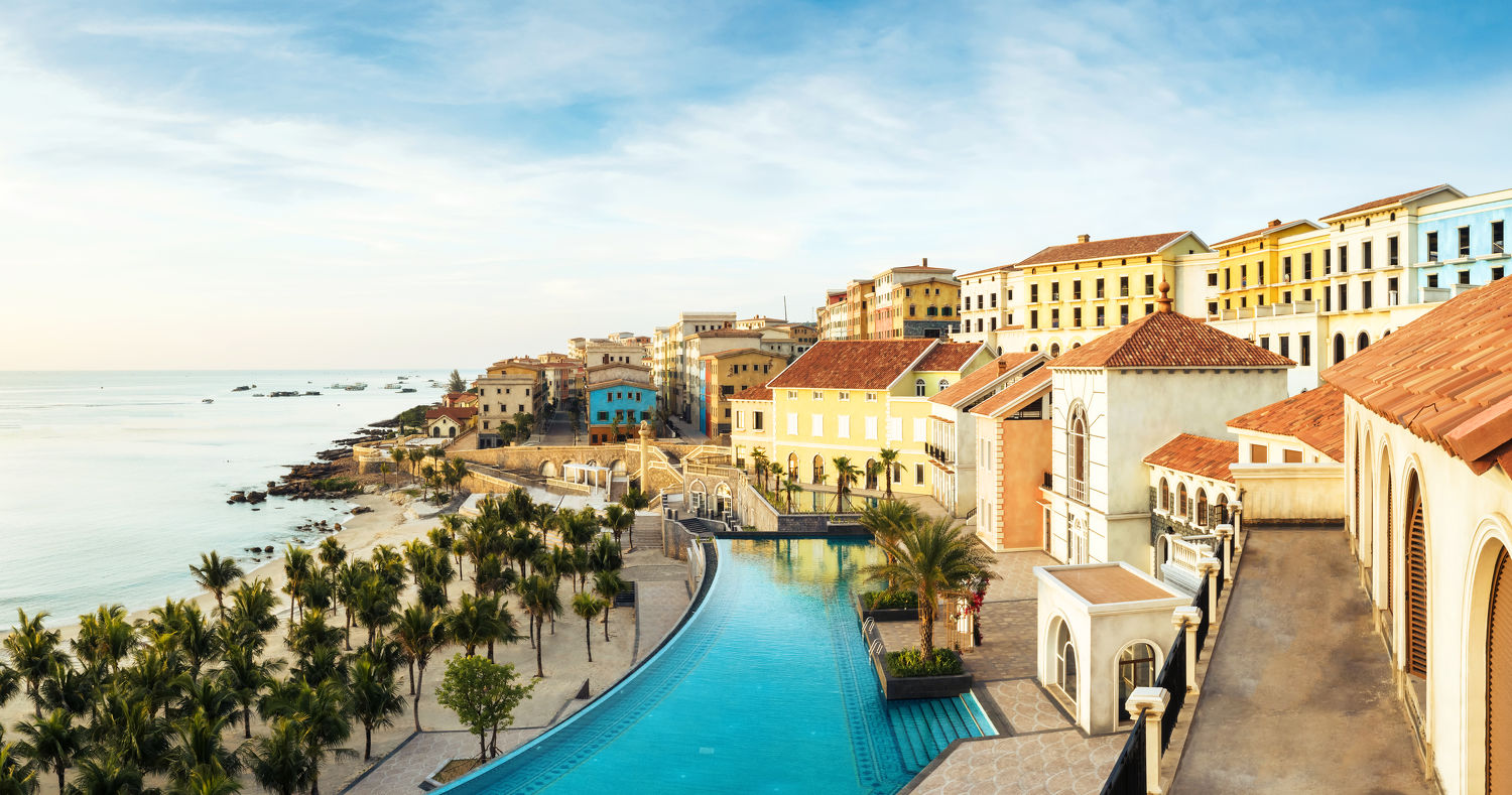 Curio Collection Phu Quoc Primavera CentralPool - THE EDGE SINGAPORE