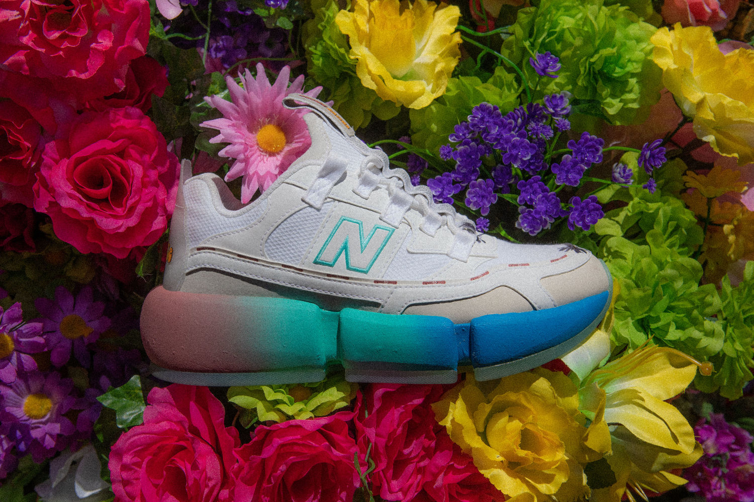 New Balance - THE EDGE SINGAPORE
