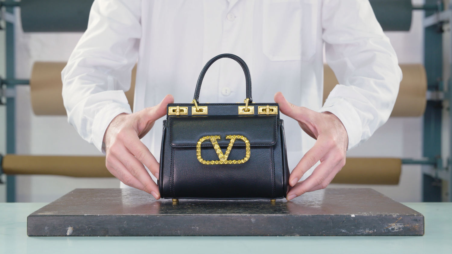 Valentino-Garavani-Rockstud-Alcove - THE EDGE SINGAPORE