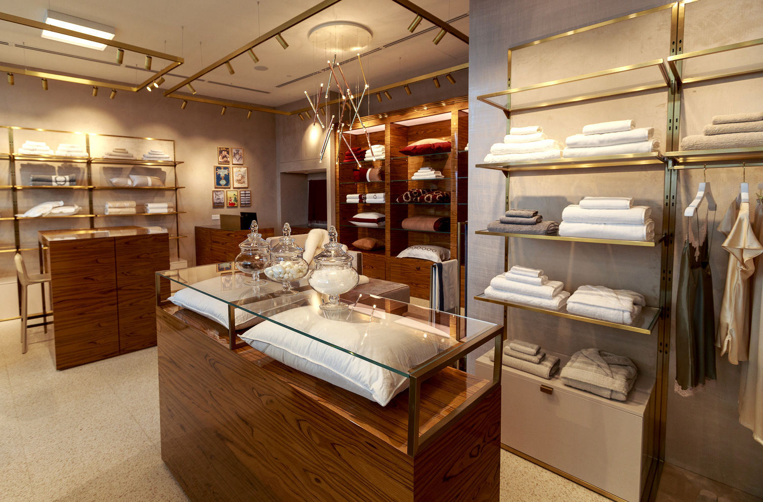 Frette Store Singapore - THE EDGE SINGAPORE