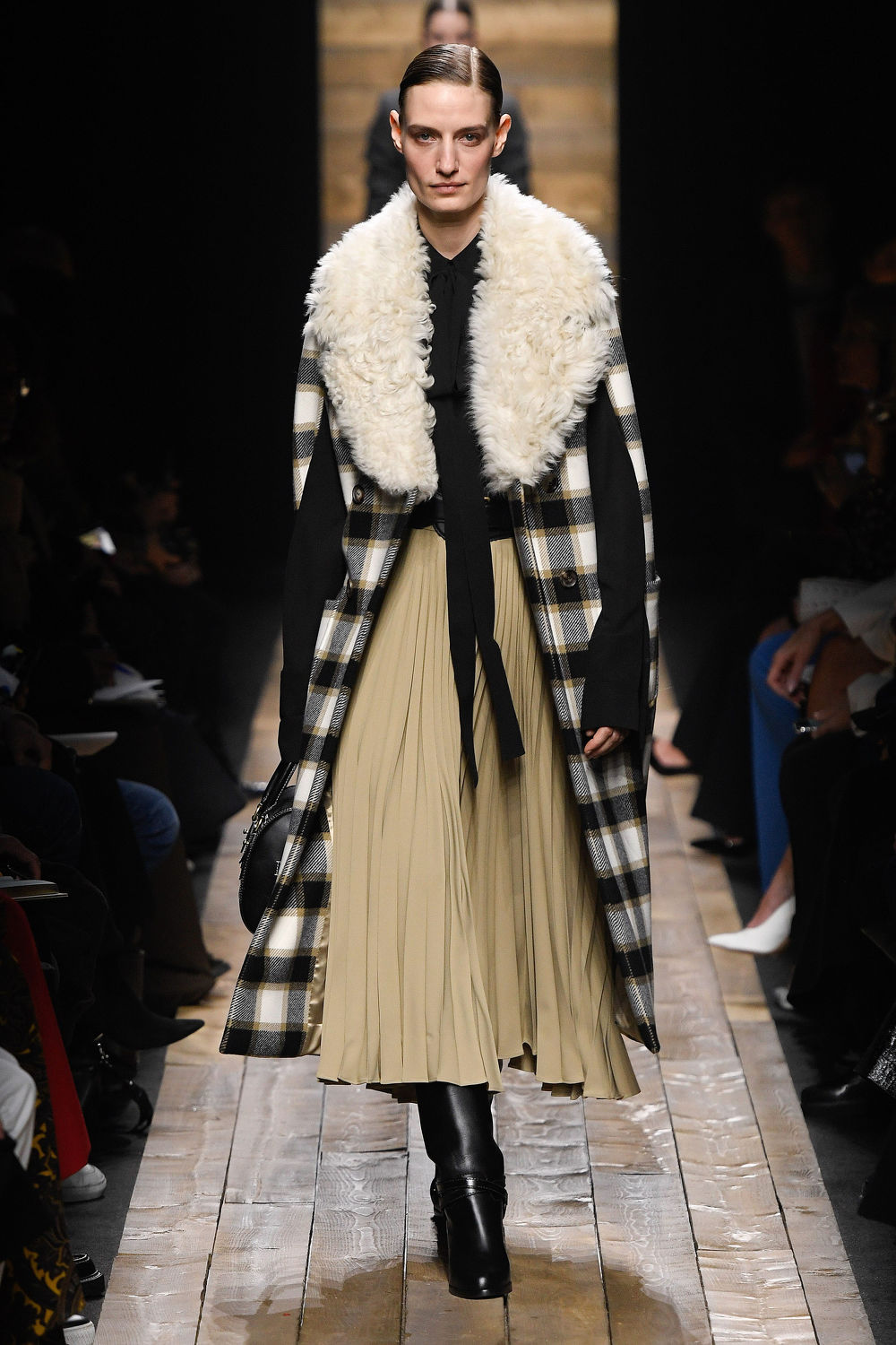 Michael-Kors - THE EDGE SINGAPORE