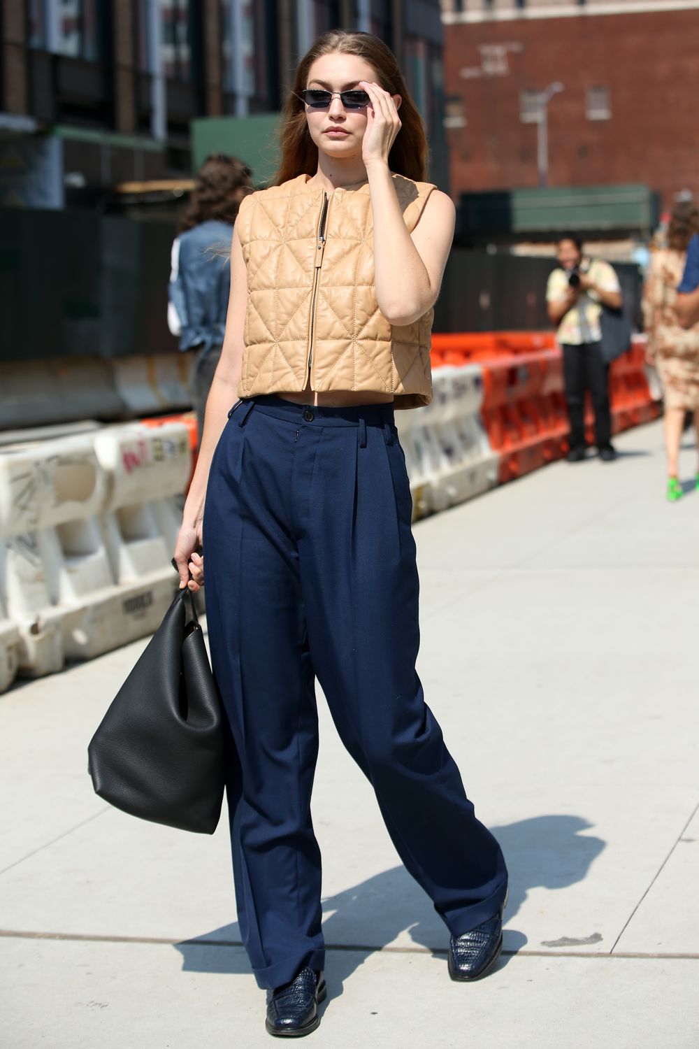 Gigi Hadid Longchamp RTW Splash News - THE EDGE SINGAPORE