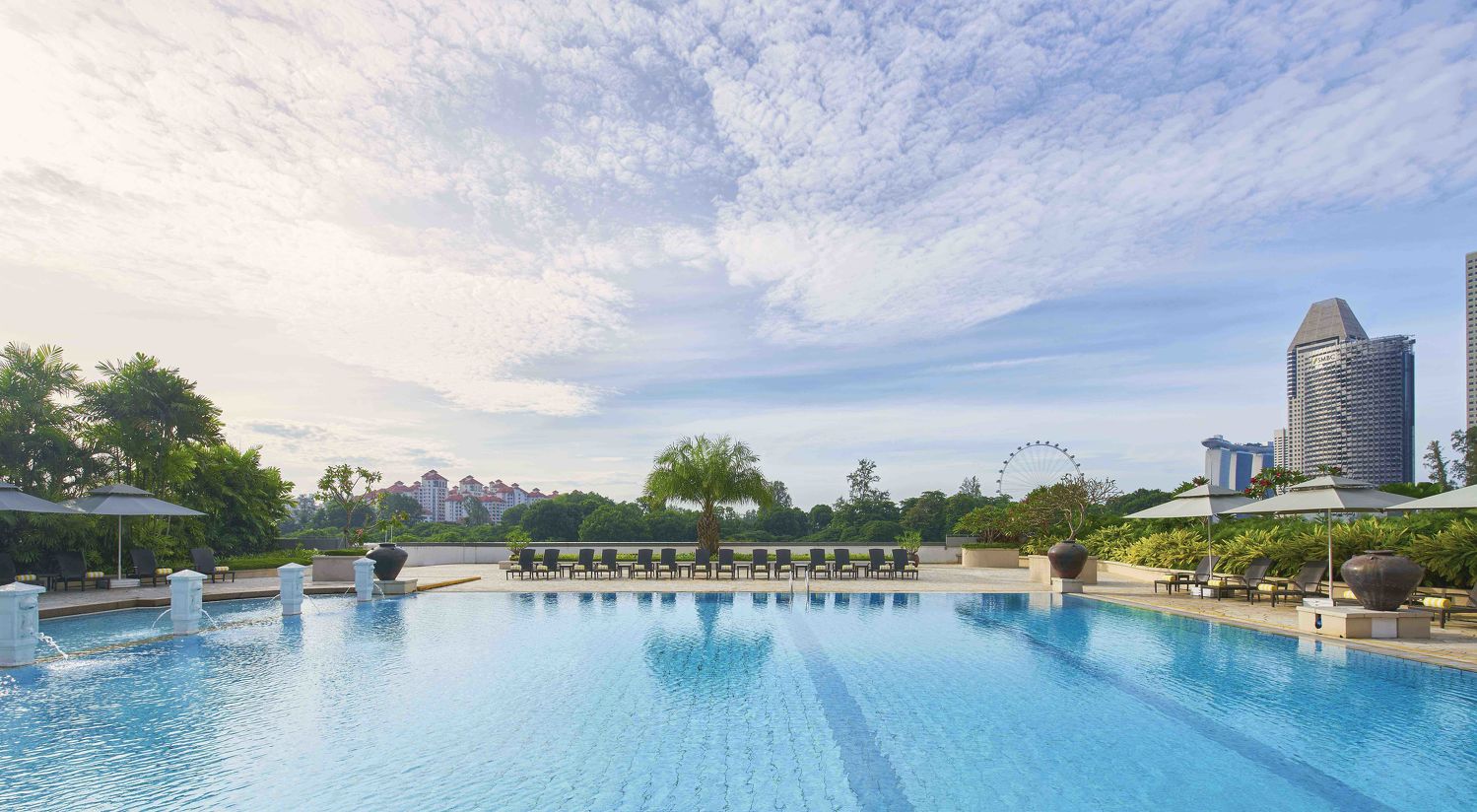 PARKROYAL ON BEACH ROAD - THE EDGE SINGAPORE
