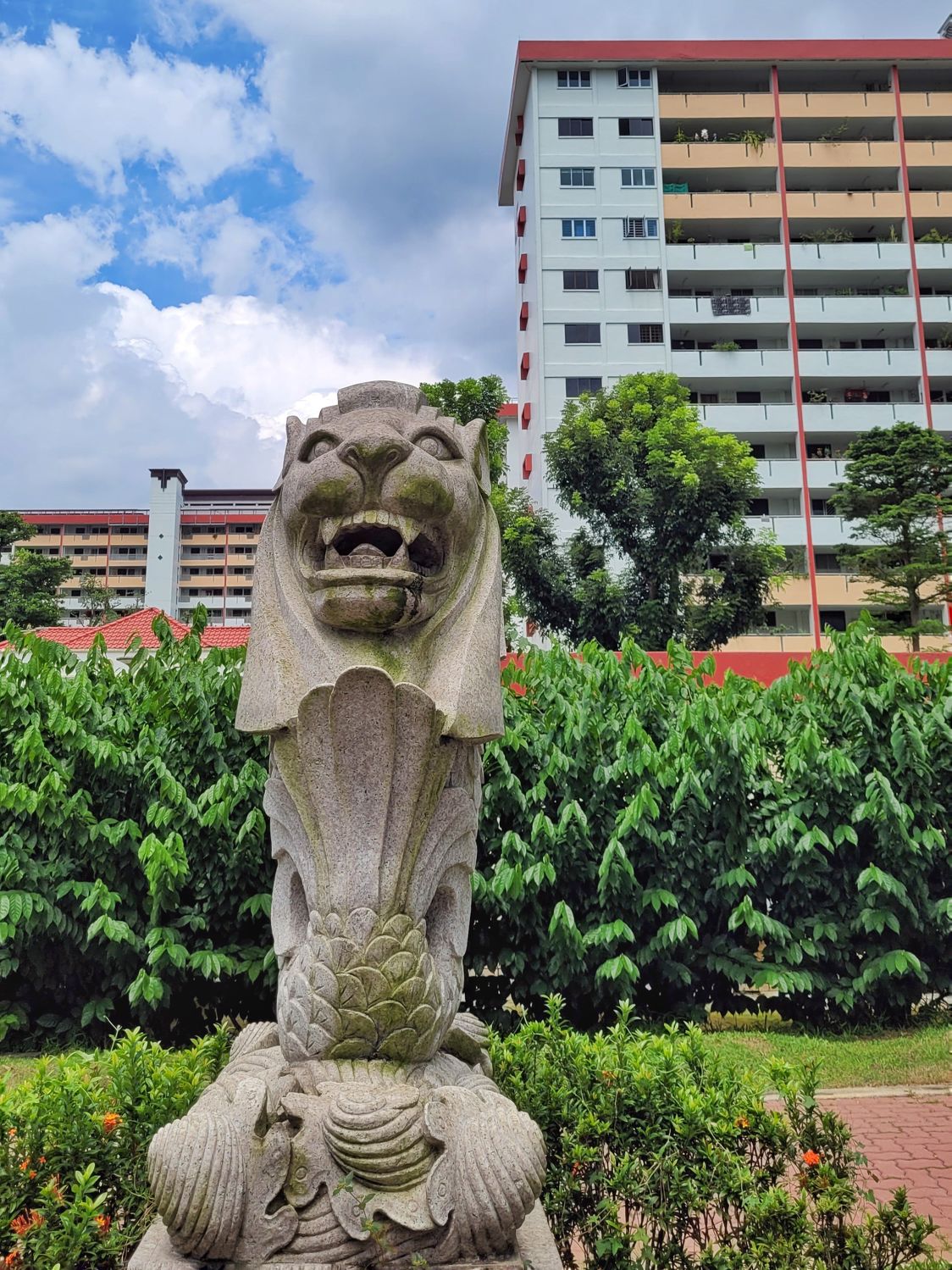 Walk and win-THE EDGE SINGAPORE