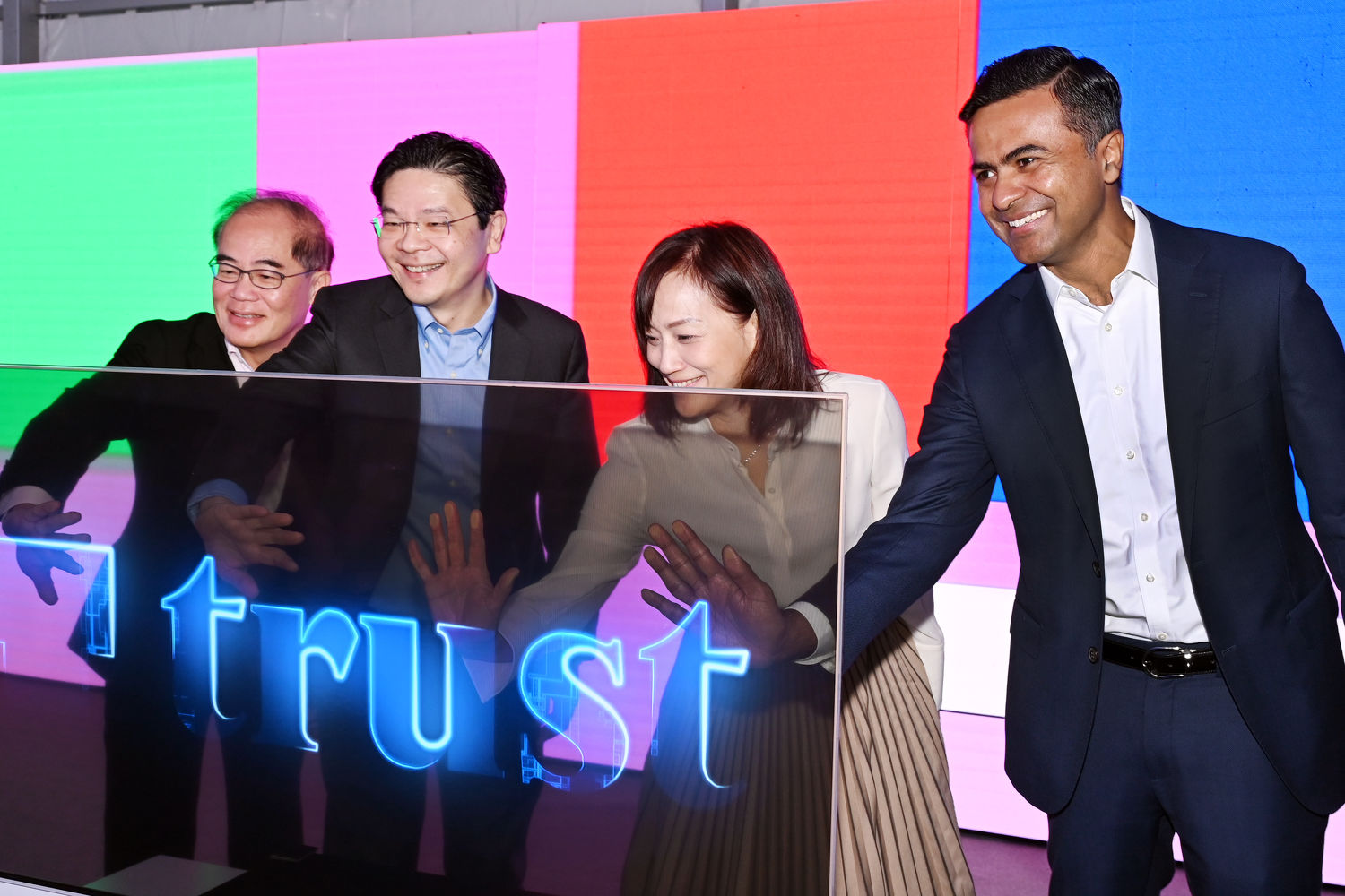 MariBank launches invite-only access to global bonds via Pimco GIS Income  Fund