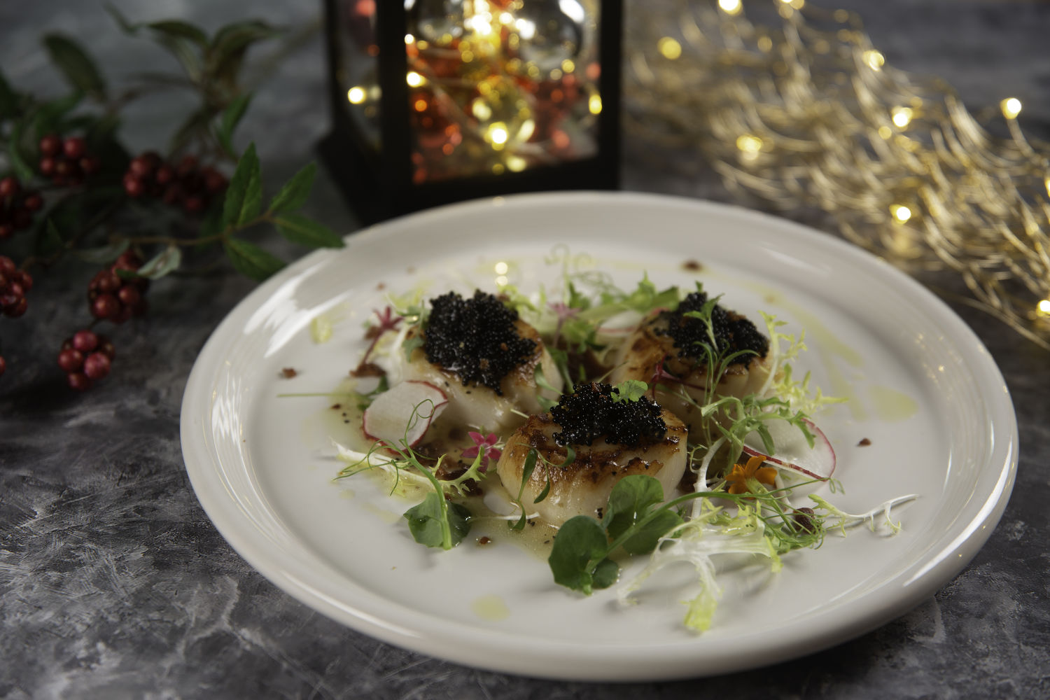 Xmas Hokkaido Scallops - THE EDGE SINGAPORE
