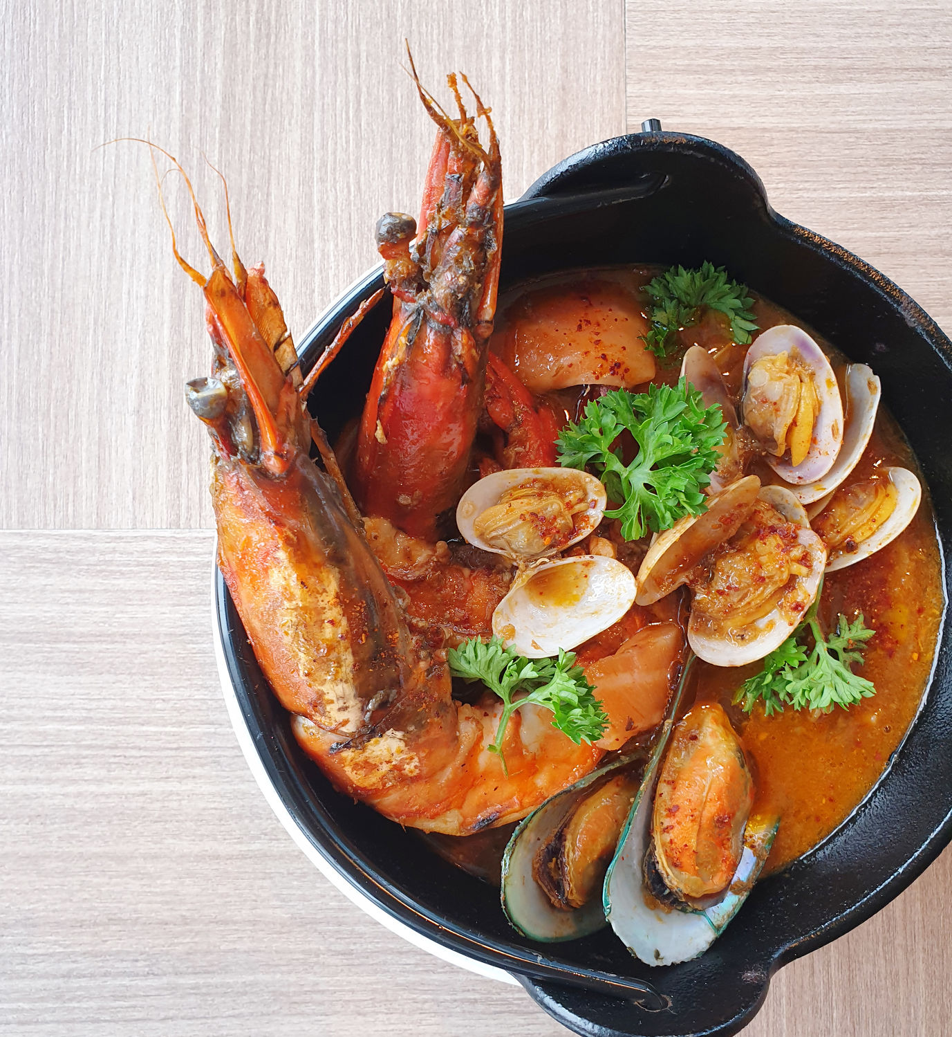 The Ah Hua Kelong Seafood Bouillabaisse - THE EDGE SINGAPORE